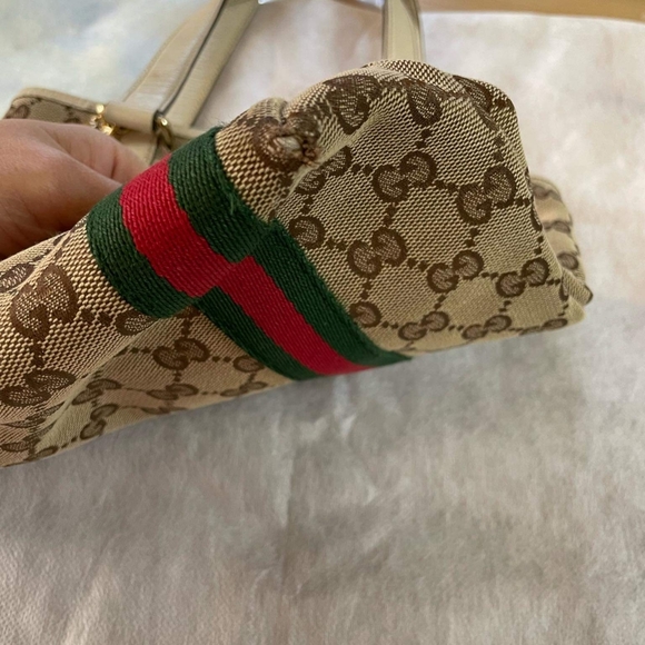 🧩Gucci🧩 - Picture 5 of 9